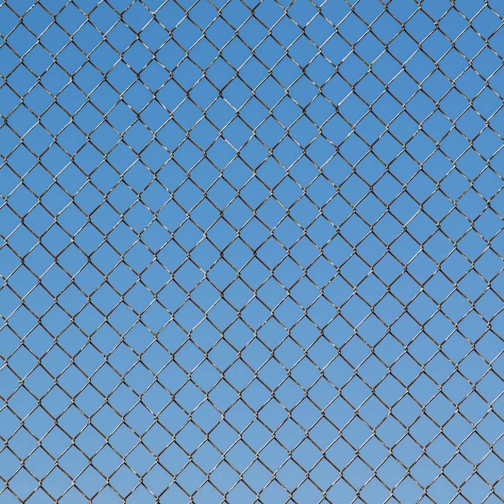 Galvanised Diamond Mesh 1.8m x 30m